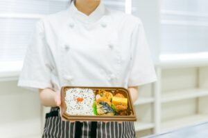 宅配弁当の新規開拓にはFAXDMを！